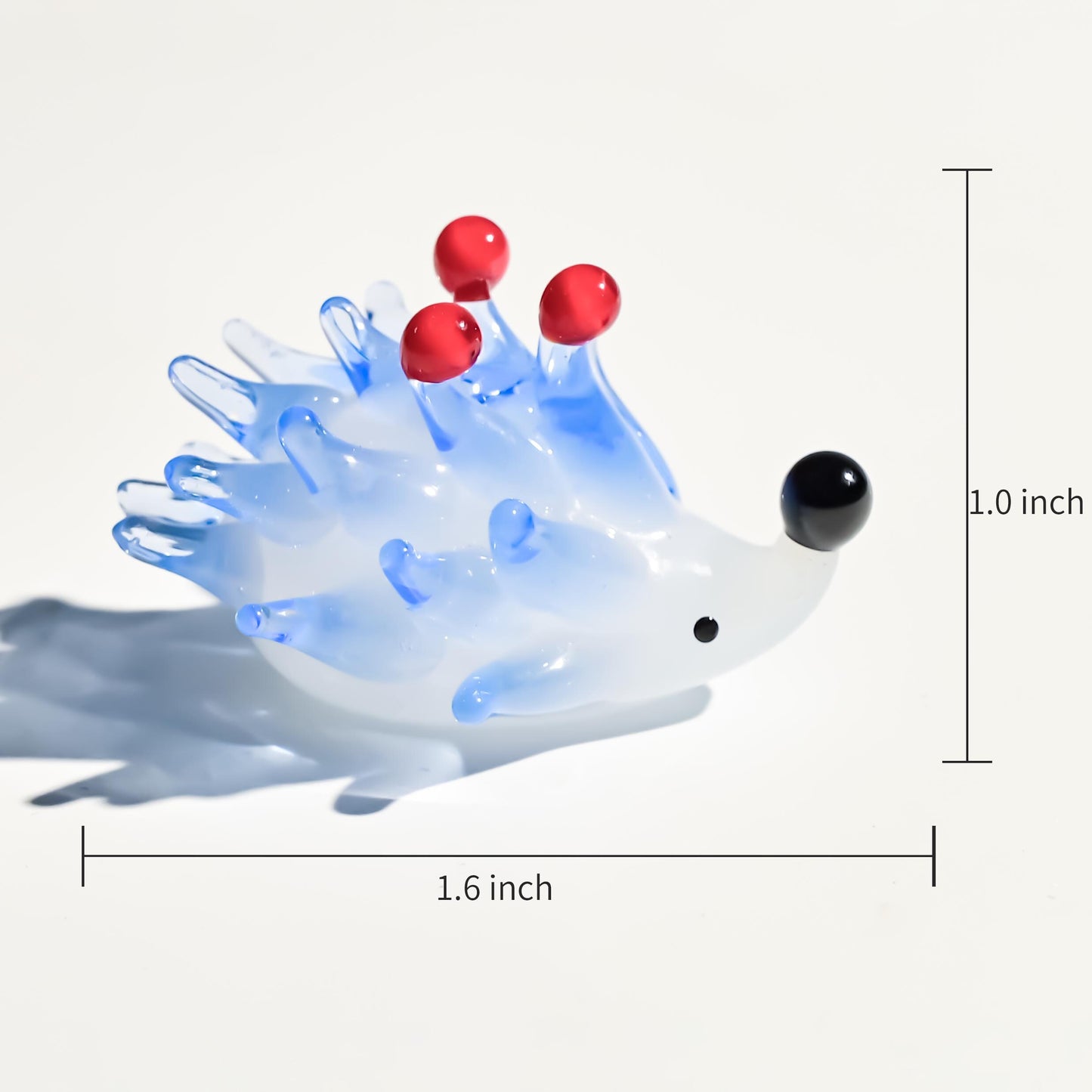 Hand-Blown Glass Hedgehog Figurine, Clear Mini Hedgehog Sculpture, Cute Desk Ornament, Gift for Aquarium Lovers and Collectors, Christmas