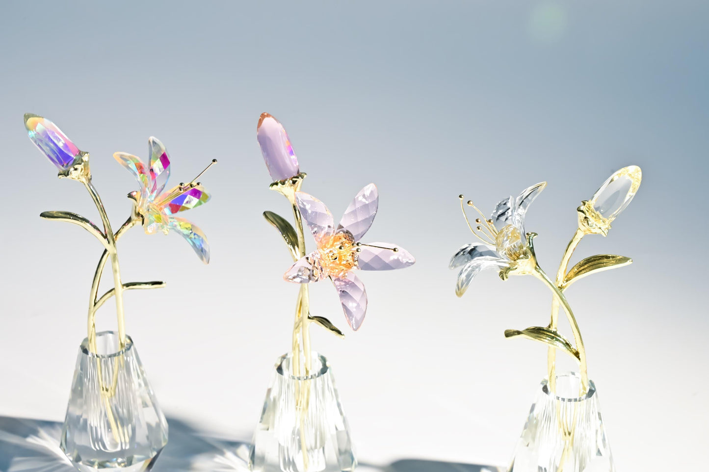 Handmade Glass Lily Flower | Glass Lily Sculpture | Crystal Glass Flower Decor | Mini Glass Floral Ornament | Easter gifts | Easter Lily