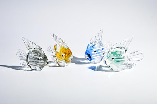 Hand-Blown Glass Fish Figurine, Clear Mini Fish Sculpture, Cute Desk Ornament, Lucky Gift for Aquarium Lovers and Collectors, Christmas