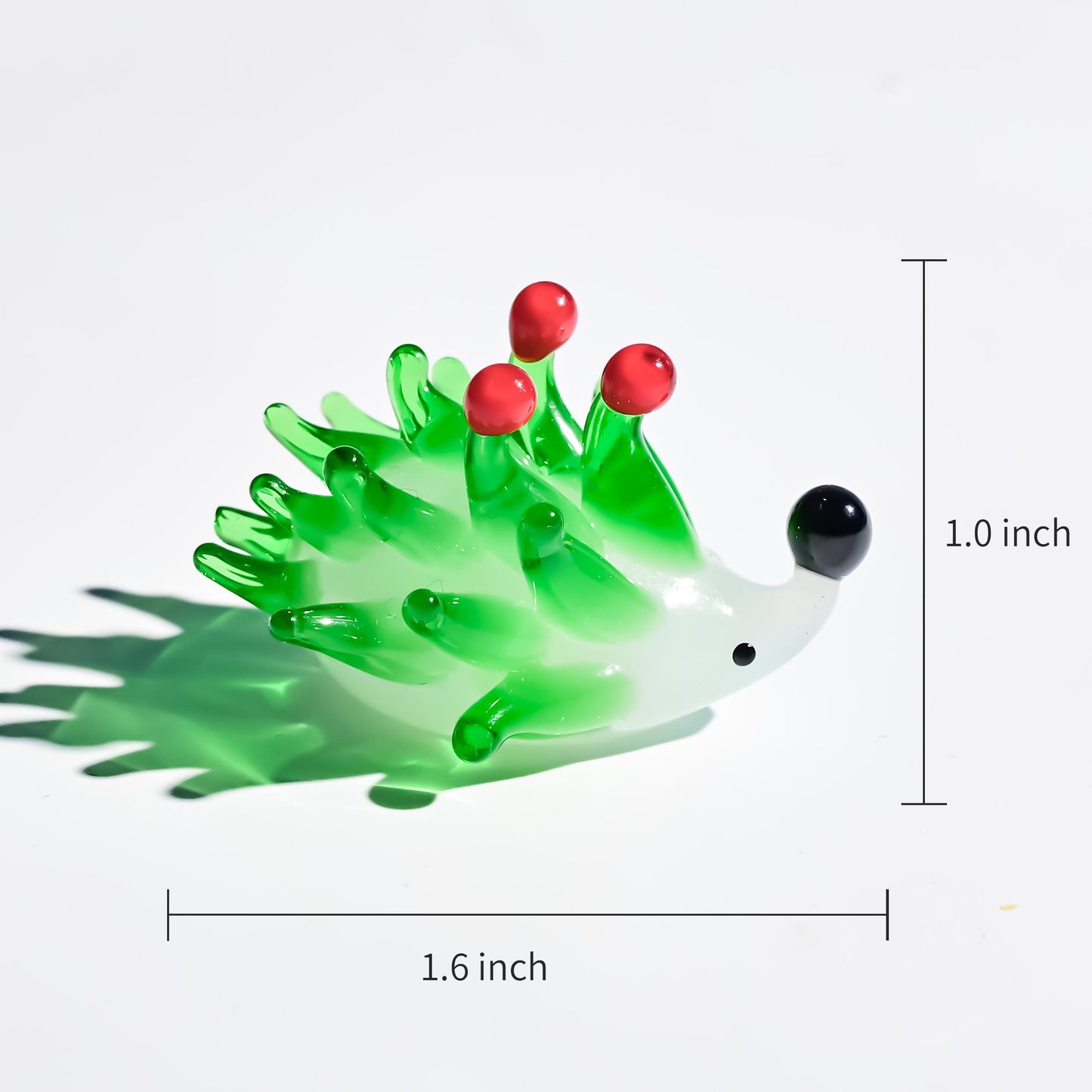 Hand-Blown Glass Hedgehog Figurine, Clear Mini Hedgehog Sculpture, Cute Desk Ornament, Gift for Aquarium Lovers and Collectors, Christmas