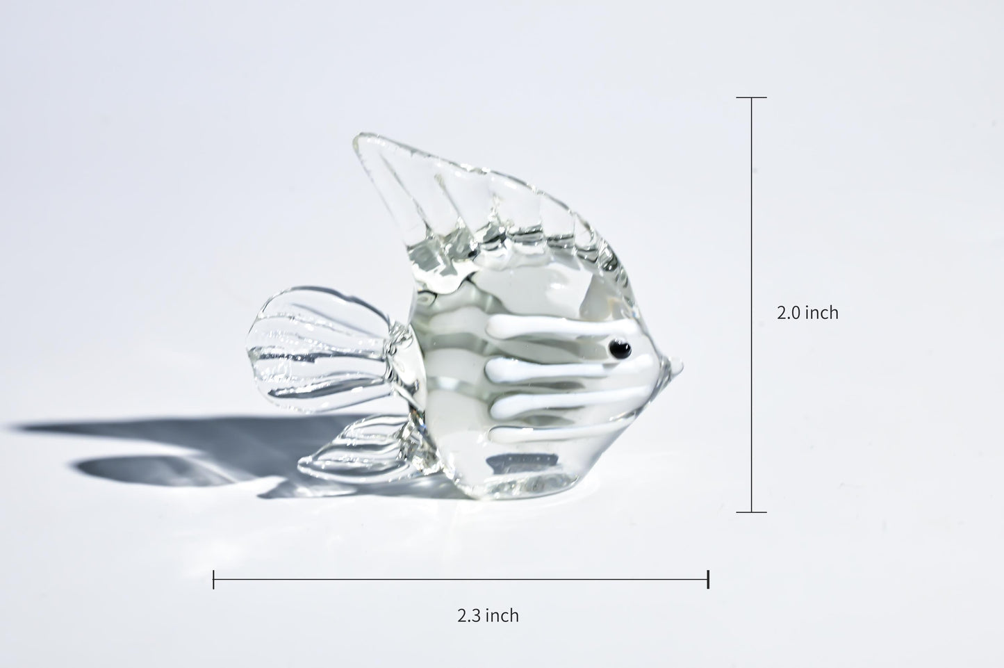 Hand-Blown Glass Fish Figurine, Clear Mini Fish Sculpture, Cute Desk Ornament, Lucky Gift for Aquarium Lovers and Collectors, Christmas